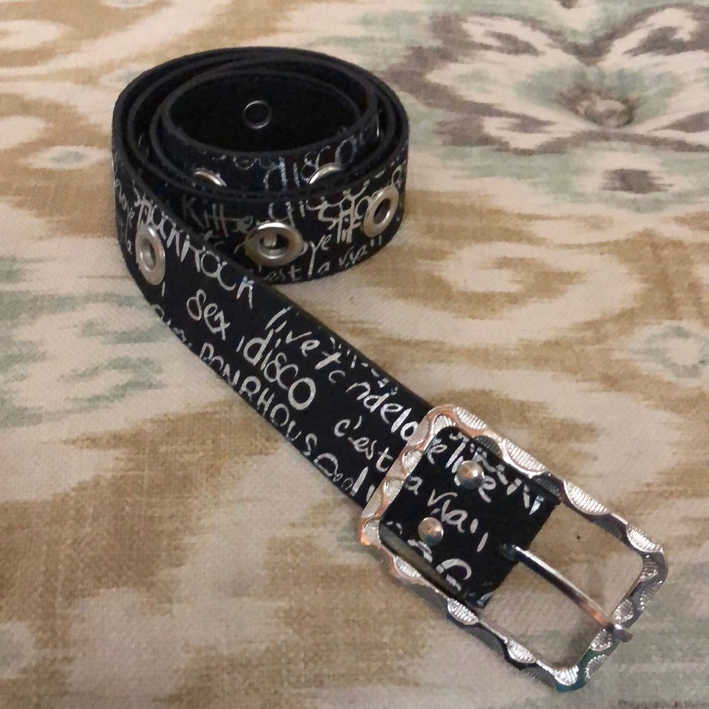 ⭐️ 2 for $10 ⭐️ BUNDLE AND SAVE!! Black Rock ‘n Roll Fashion Belt